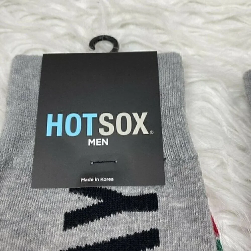 NEW HOT SOX Crew Socks Set of 2 Mens Size 10-13 “Holiday